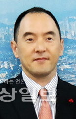 ▲ 박원희 위원(동강의료재단 이사장)