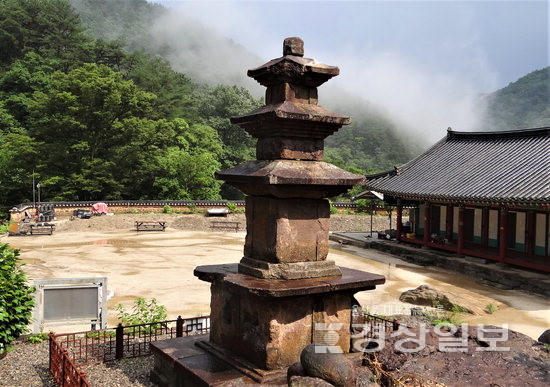 ▲ 산청 내원사 삼층석탑.