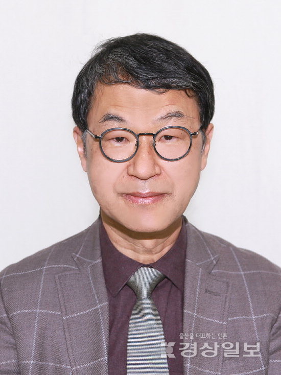 ▲ 윤병국 교수
