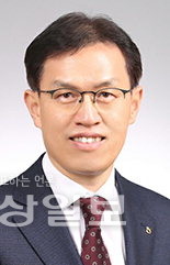 ▲ 황석웅(NH농협은행 울산영업본부장) 위원