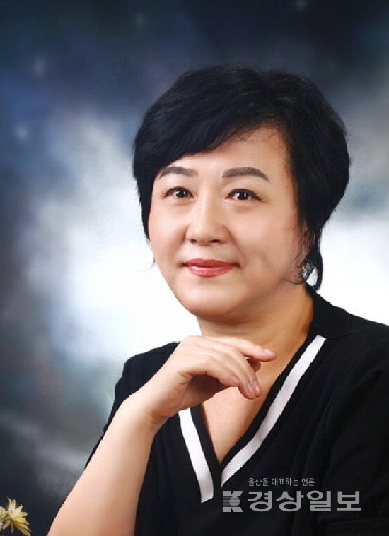 ▲ 이경 작가