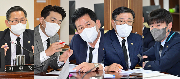 문석주 시의원, 김종훈 시의원, 홍유준 시의원, 김수종 시의원, 백현조 시의원(왼쪽부터)