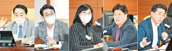 정치락 시의원, 방인섭 시의원, 천미경 시의원, 공진혁 시의원, 김종훈 시의원(왼쪽부터)