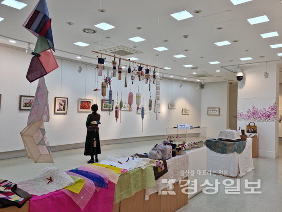 ▲ 북구문예회관 문화예술강좌회원전