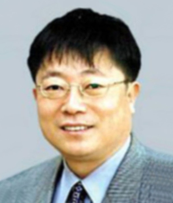 이상기 한국신문윤리위원회 독자불만처리위원
