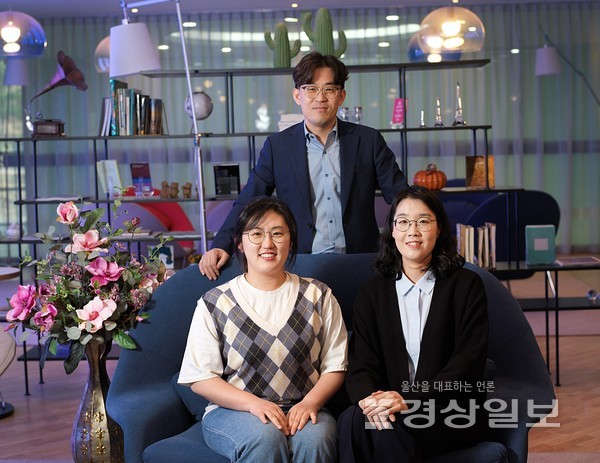 이번 연구를 진행한 연구진. 신경진 연구원, 채영찬 교수, 이유진 연구조교(앞줄 왼쪽부터 시계방향으로).