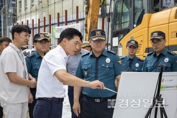 울산경찰청(청장 이호영)은 본격적인 여름 장마철을 앞두고 28일 침수 위험지역에 대한 현장 점검을 실시했다.