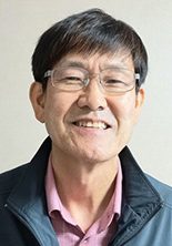 강걸수 수필가