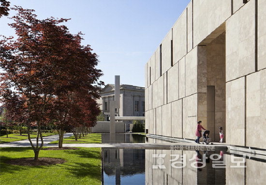 ▲ 미국 펜실베니아주 필라델피아를 대표하는 미술관인 반스 파운데이션(The Barnes Foundation)은 선진화된 건축문화 사례로 꼽힌다.