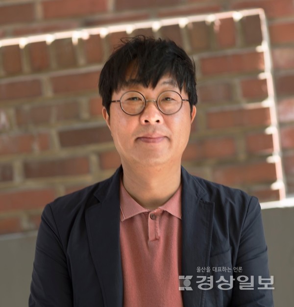 김재홍 시인.천년의시작 제공