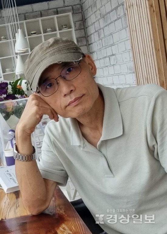 ▲ 심강우 시인