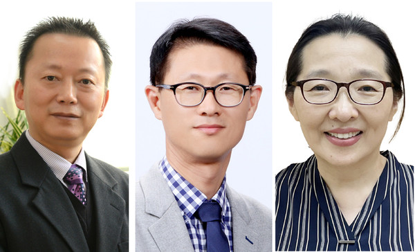 장대희 울주도서관장, 서수현 시교육청 교육시설과장, 김은연 교육연구정보원 총무부장(왼쪽부터)