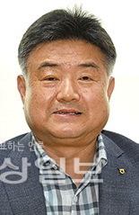▲ 이영우(NH농협은행 울산본부장) 위원