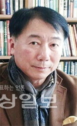 ▲ 이정학(사진) 전 교수(관광경영학 박사)