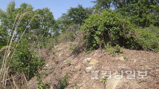 ▲ 울산 울주군 온산면에 있는  화산리 산성. 신라시대 왜적의 침입을 막고자 설치한 포곡식 산성이다.