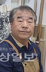 ▲ 김동인(사진) 작가