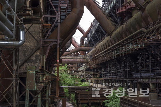 ▲ 조춘만 ‘푄 클링겐 제철소’