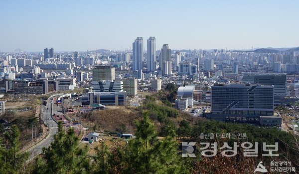 함월산에서 바라본 울산혁신도시 전경 /울산시 제공