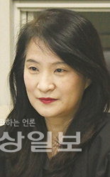 ▲ 박수경(울산대 디자인융합학부 교수) 위원