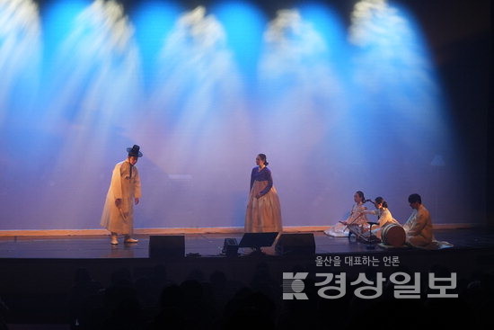 ▲ 울주문화재단(대표이사 이춘근)이 오는 30일 울주문화예술회관 그린나래홀에서 ‘황수미와 함께하는 신년음악회’ 공연을 선보인다. 사진은 지난해 신년음악회 공연 모습.