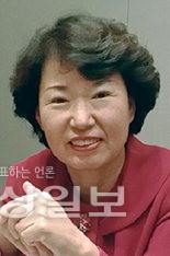 ▲ 이애란 칼럼니스트·문헌정보학 박사